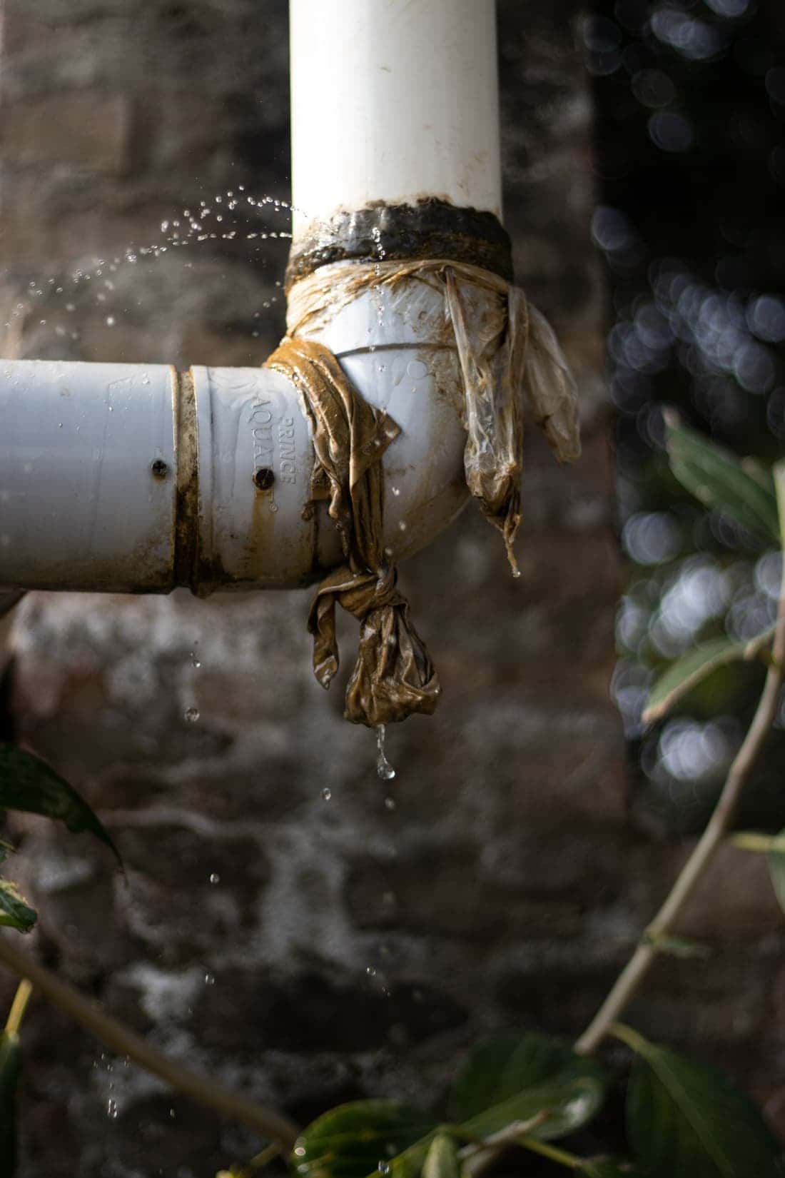 Leaking pipe